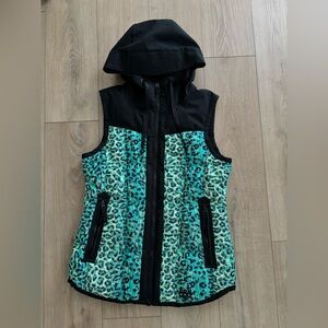 686 Leopard Print Hooded Vest Size Med